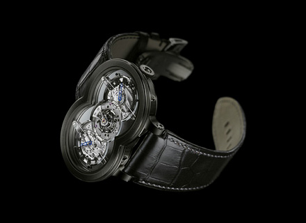 10.T41WBL.O<br />Black PVD coated 18k white gold<br />Limited edition of 10 pieces